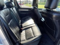 USED 2016 66 TOYOTA HI-LUX 2.4 INVINCIBLE X 4WD D-4D DCB 148 BHP CHOICES OF 4X4 IN STOCK  !