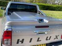 USED 2016 66 TOYOTA HI-LUX 2.4 INVINCIBLE X 4WD D-4D DCB 148 BHP CHOICES OF 4X4 IN STOCK  !