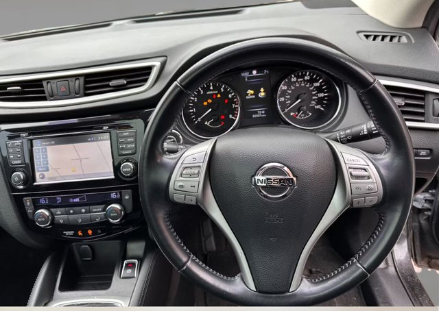 View our NISSAN QASHQAI