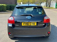 USED 2012 61 TOYOTA AURIS 1.8L T SPIRIT 5d 99 BHP 