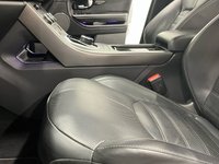 USED 2018 68 LAND ROVER RANGE ROVER EVOQUE 2.0 TD4 HSE DYNAMIC MHEV 5d 178 BHP Striking Range Rover Evoque 2.0 HSE DYNAMIC Hosting a generous specification ,