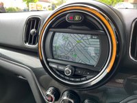 USED 2019 69 MINI COUNTRYMAN 1.5 COOPER EXCLUSIVE 5d 134 BHP HARMAN KARDON | OYSTER LOUNGE LEATH