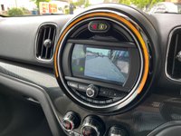 USED 2019 69 MINI COUNTRYMAN 1.5 COOPER EXCLUSIVE 5d 134 BHP HARMAN KARDON | OYSTER LOUNGE LEATH