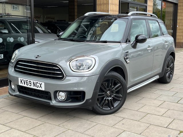 2019 69 MINI Countryman 1.5 COOPER EXCLUSIVE 5d 134 BHP