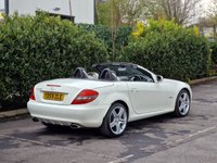 USED 2009 59 MERCEDES-BENZ SLK SLK200 KOMPRESSOR 2LOOK EDITION 2d 161 BHP MERCEDES SPECIALIST
