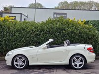 USED 2009 59 MERCEDES-BENZ SLK SLK200 KOMPRESSOR 2LOOK EDITION 2d 161 BHP MERCEDES SPECIALIST