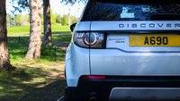 USED 2015 65 LAND ROVER DISCOVERY SPORT 2.0 TD4 (180) HSE 7 Seat 5dr AWD 6 Speed Manual Euro 6 (Black Stealth Pack / Panoramic Sunroof / Premium Navigation) !! NATIONWIDE DELIVERY AVAILABLE !!