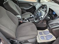 USED 2014 14 FORD FOCUS 1.0 TITANIUM NAVIGATOR 5d 124 BHP FORD FOCUS 1.0 TITANIUM NAVIGATOR 5d 124 BHP