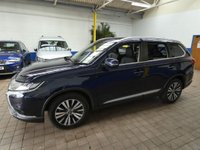USED 2020 20 MITSUBISHI OUTLANDER 2.0 EXCEED 5d 148 BHP 7 SEATS SAT NAV LEATHER REAR VIEW CAMERA CRUISE CONTROL 1 OWNER MITSUBISHI WARRANTY TILL MARCH 2025