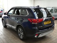 USED 2020 20 MITSUBISHI OUTLANDER 2.0 EXCEED 5d 148 BHP 7 SEATS SAT NAV LEATHER REAR VIEW CAMERA CRUISE CONTROL 1 OWNER MITSUBISHI WARRANTY TILL MARCH 2025