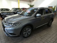 USED 2020 70 MITSUBISHI OUTLANDER 2.0 EXCEED 5d 148 BHP 7 SEATS 4WD SAT NAV LEATHER CAMERA CRUISE CONTROL PARKING SENSORS 1 OWNER MITSUBISHI WARRANTY TILL DEC 2025