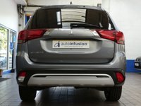 USED 2020 70 MITSUBISHI OUTLANDER 2.0 EXCEED 5d 148 BHP 7 SEATS 4WD SAT NAV LEATHER CAMERA CRUISE CONTROL PARKING SENSORS 1 OWNER MITSUBISHI WARRANTY TILL DEC 2025