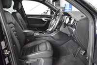 USED 2018 68 VOLKSWAGEN TOUAREG 3.0 V6 R-LINE TDI 5d 282 BHP Pan Roof, Sat Nav, Htd Seats