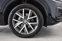 USED 2018 68 VOLKSWAGEN TOUAREG 3.0 V6 R-LINE TDI 5d 282 BHP Pan Roof, Sat Nav, Htd Seats