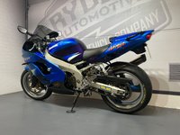 USED 2000 W KAWASAKI ZX9-R - FINANCE AVAILABLE - ALL TYPES OF CREDIT ACCEPTED WITH SP ENGINEERING RACE EXHAUST