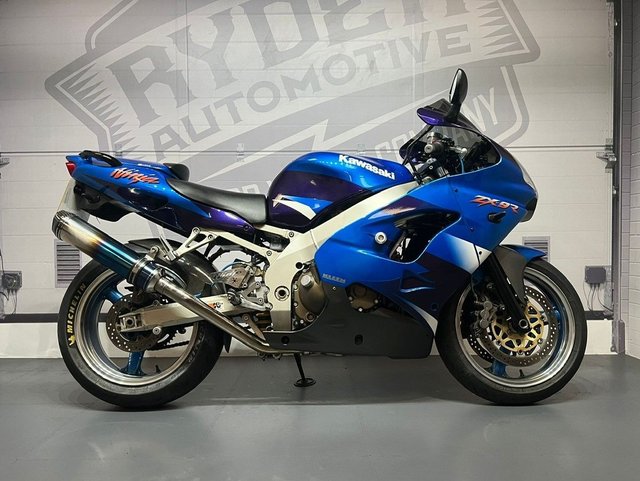 2000 W Kawasaki Zx9-R - FINANCE AVAILABLE - ALL TYPES OF CREDIT ACCEPTED