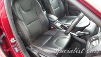 USED 2017 67 VOLVO V40 1.5 T3 CROSS COUNTRY PRO 5d 150 BHP 
