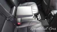USED 2017 67 VOLVO V40 1.5 T3 CROSS COUNTRY PRO 5d 150 BHP 