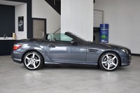 USED 2013 13 MERCEDES-BENZ SLK 1.8 SLK200 BLUEEFFICIENCY AMG SPORT 2d 184 BHP AirScarf Heated Seats Sun Roof