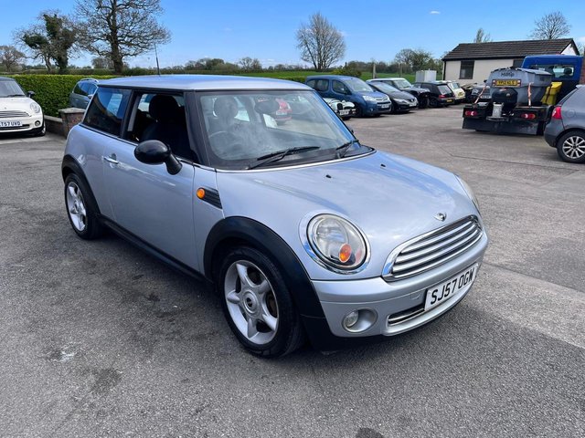 2007 MINI HATCH ONE - Photo 2