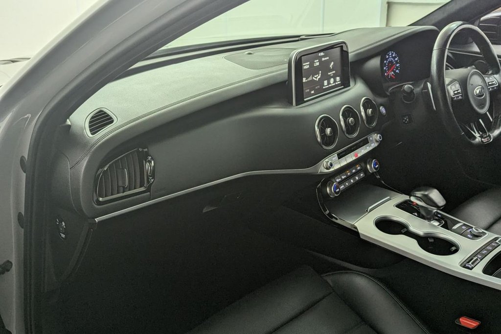 USED 2019 19 KIA STINGER 2.2 GT-LINE S ISG  AUTO 5d 198 BHP 