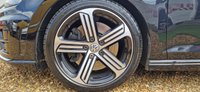USED 2015 65 VOLKSWAGEN GOLF 2.0 R DSG 5d 298 BHP 