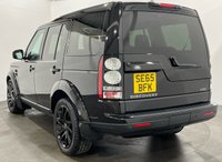 USED 2015 15 LAND ROVER DISCOVERY 3.0 SDV6 HSE 5d 255 BHP Striking Santorini Black, Extended Premium Leather Pack,Heated Steering Wheel, Triple Glass Sunroof, Roof Rails, Lower Console Cooler Box,