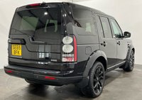 USED 2015 15 LAND ROVER DISCOVERY 3.0 SDV6 HSE 5d 255 BHP Striking Santorini Black, Extended Premium Leather Pack,Heated Steering Wheel, Triple Glass Sunroof, Roof Rails, Lower Console Cooler Box,