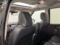 USED 2015 15 LAND ROVER DISCOVERY 3.0 SDV6 HSE 5d 255 BHP Striking Santorini Black, Extended Premium Leather Pack,Heated Steering Wheel, Triple Glass Sunroof, Roof Rails, Lower Console Cooler Box,