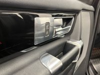 USED 2015 15 LAND ROVER DISCOVERY 3.0 SDV6 HSE 5d 255 BHP Striking Santorini Black, Extended Premium Leather Pack,Heated Steering Wheel, Triple Glass Sunroof, Roof Rails, Lower Console Cooler Box,