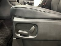 USED 2015 15 LAND ROVER DISCOVERY 3.0 SDV6 HSE 5d 255 BHP Striking Santorini Black, Extended Premium Leather Pack,Heated Steering Wheel, Triple Glass Sunroof, Roof Rails, Lower Console Cooler Box,