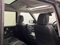 USED 2015 15 LAND ROVER DISCOVERY 3.0 SDV6 HSE 5d 255 BHP Striking Santorini Black, Extended Premium Leather Pack,Heated Steering Wheel, Triple Glass Sunroof, Roof Rails, Lower Console Cooler Box,