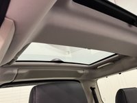 USED 2015 15 LAND ROVER DISCOVERY 3.0 SDV6 HSE 5d 255 BHP Striking Santorini Black, Extended Premium Leather Pack,Heated Steering Wheel, Triple Glass Sunroof, Roof Rails, Lower Console Cooler Box,