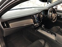 USED 2018 18 VOLVO V90 2.0 D4 R-DESIGN 5d 188 BHP 2 KEYS+FSH+1 FORMER KEEPER+HALF LEATHER HEATED SEATS+NAVIGATION+CRUISE+AIR CON+PARKING SENSORS+ALLOYS+PRIVACY GLASS+MEDIA+USB+AUX+DAB