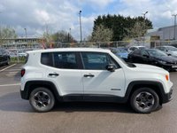 USED 2016 16 JEEP RENEGADE 1.6 M-JET SPORT 5d 118 BHP Only 34427 Miles, Embossed Interior