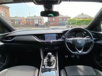 USED 2017 17 VAUXHALL INSIGNIA GRAND SPORT 2.0 SRI VX-LINE NAV 5d 168 BHP 