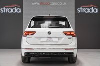 USED 2017 67 VOLKSWAGEN TIGUAN 2.0 R LINE TDI BMT 4MOTION DSG 5d 148 BHP + NATIONWIDE HOME DELIVERY +