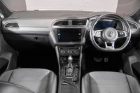 USED 2017 67 VOLKSWAGEN TIGUAN 2.0 R LINE TDI BMT 4MOTION DSG 5d 148 BHP + NATIONWIDE HOME DELIVERY +