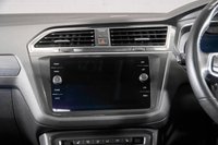 USED 2017 67 VOLKSWAGEN TIGUAN 2.0 R LINE TDI BMT 4MOTION DSG 5d 148 BHP + NATIONWIDE HOME DELIVERY +