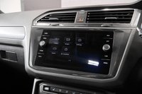 USED 2017 67 VOLKSWAGEN TIGUAN 2.0 R LINE TDI BMT 4MOTION DSG 5d 148 BHP + NATIONWIDE HOME DELIVERY +