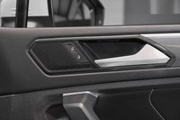 USED 2017 67 VOLKSWAGEN TIGUAN 2.0 R LINE TDI BMT 4MOTION DSG 5d 148 BHP + NATIONWIDE HOME DELIVERY +