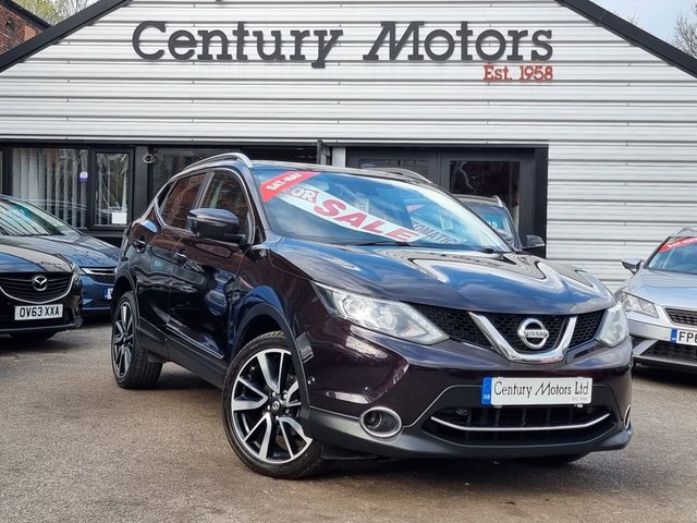 2015 64 Nissan Qashqai 1.6 dCi TEKNA (Smart Vision) 5dr - GLASS ROOF