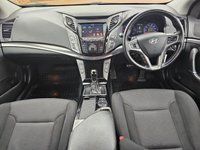 USED 2017 17 HYUNDAI I40 1.7 CRDI SE NAV BLUE DRIVE 5d 139 BHP EJ17WRD HYUNDAI I40 1.7 CRDI SE NAV BLUE DRIVE 5d 139 BHP