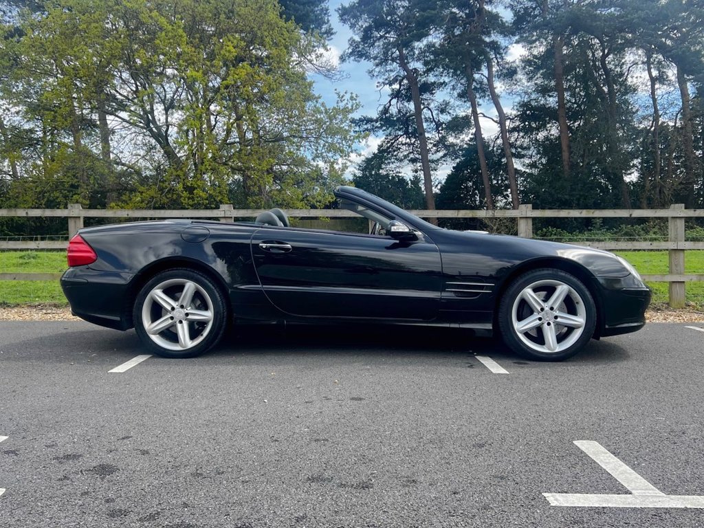 USED 2003 51 MERCEDES-BENZ SL 500 5.0 V8 306 BHP // 2d convertible // px swap 