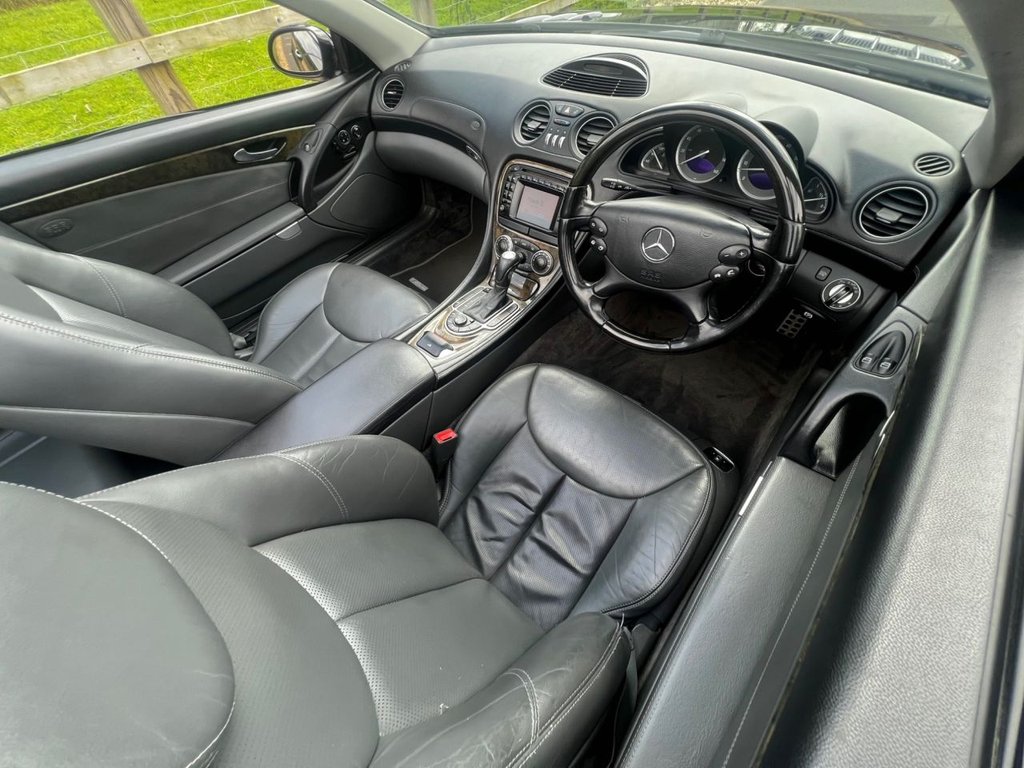 USED 2003 51 MERCEDES-BENZ SL 500 5.0 V8 306 BHP // 2d convertible // px swap 
