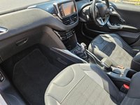 USED 2014 14 PEUGEOT 2008 1.2 ALLURE 5d 82 BHP DE14YGY PEUGEOT 2008 1.2 ALLURE 5d 82 BHP