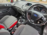 USED 2015 15 FORD FIESTA 1.0 ZETEC S BLACK EDITION 3d 139 BHP RV15HYL FORD FIESTA 1.0 ZETEC S BLACK EDITION 3d 139 BHP