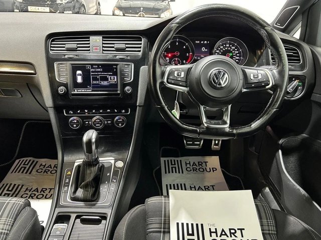 2017 VOLKSWAGEN GOLF - Photo 4