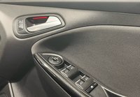 USED 2016 16 FORD FOCUS 1.6 TITANIUM 5d 124 BHP Low Mileage 24473 Miles, Automatic , 5 Door Titanium , Striking impact metallic blue