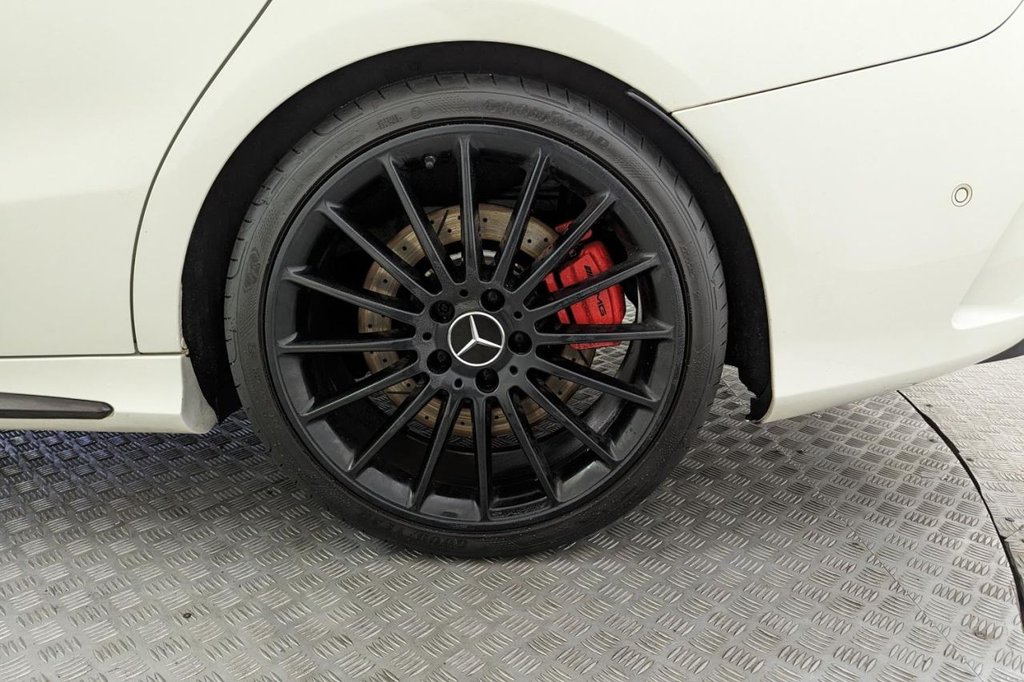 USED 2015 65 MERCEDES-BENZ CLA 2.0 CLA45 AMG 4MATIC 5d 355 BHP 